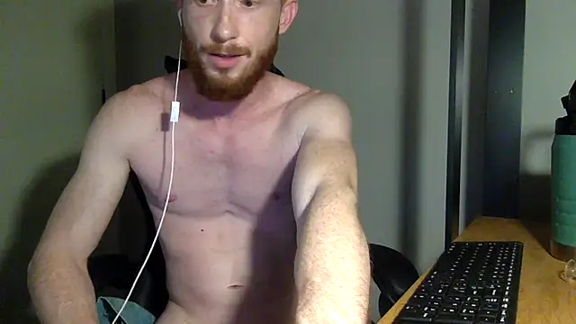 Snapshot of Smoker_Ginger chatting on March 5, 2025, 12:16 am Smoker Ginger online show from March 5, 2025, 12:16 am