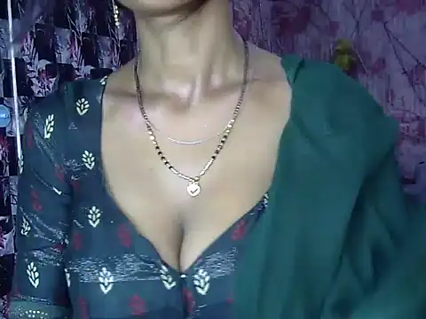 Snapshot of Anjali_Milsi chatting on October 2, 2025, 6:20 am Anjali Milsi online show from October 2, 2025, 6:20 am