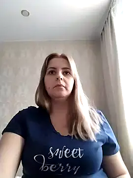 Lady nice cat online show from February 6, 2025, 8:39 am