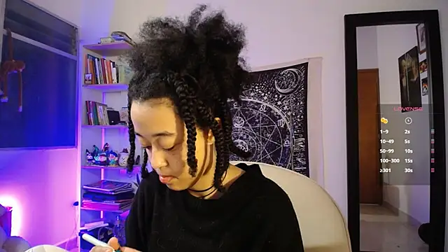 ela 0 online show from March 12, 2026, 5:02 am