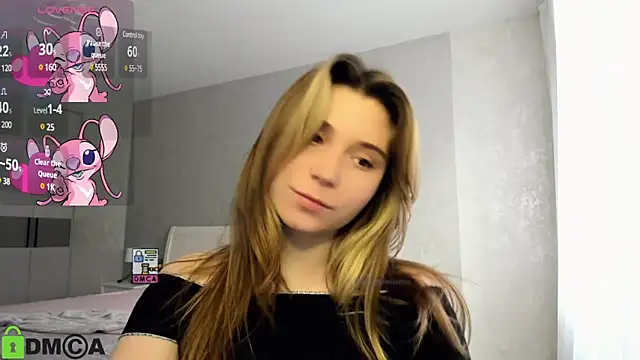 Snapshot of SweetMonicka chatting on December 21, 2024, 9:01 am SweetMonicka online show from December 21, 2024, 9:01 am