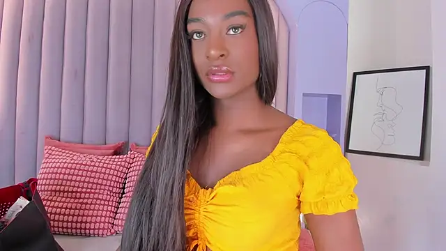 nahomi campbell online show from December 19, 2025, 7:43 pm