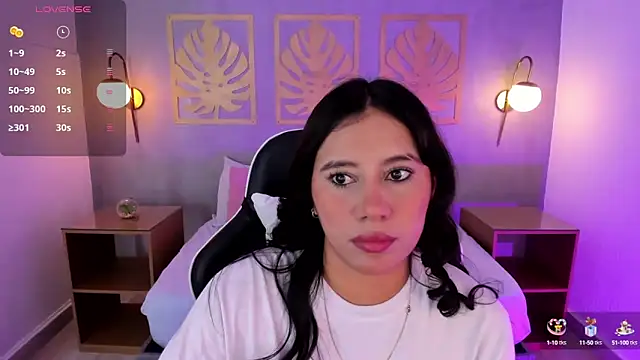 Snapshot of majo_rosse_ chatting on September 18, 2025, 7:27 pm majo rosse online show from September 18, 2025, 7:27 pm