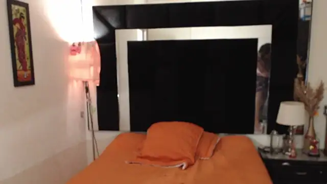 CATRINA-83 online show from November 8, 2025, 5:23 pm