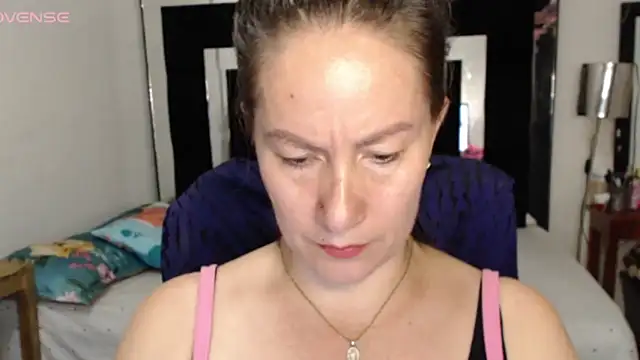 CATRINA-83 online show from May 23, 2026, 5:39 pm