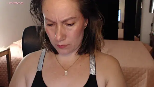 CATRINA-83 online show from May 28, 2026, 12:30 am