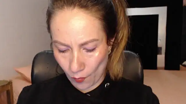 CATRINA-83 online show from May 29, 2026, 7:56 pm