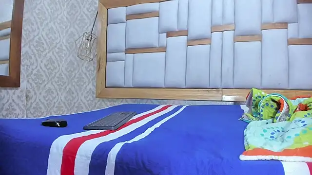 Snapshot of arl_chloee chatting on November 8, 2025, 3:07 am arl chloee online show from November 8, 2025, 3:07 am