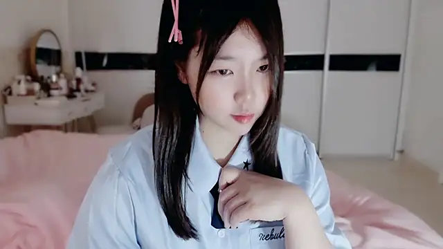 -Lucky Girl online show from February 22, 2025, 3:36 pm