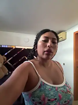 Snapshot of emmyjhonson07 chatting on November 15, 2025, 12:34 pm emmyjhonson07 online show from November 15, 2025, 12:34 pm