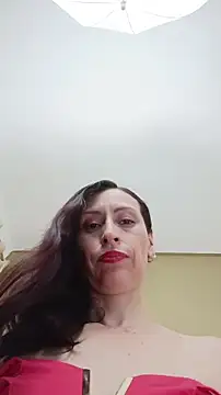 Snapshot of AliceRossi chatting on June 18, 2026, 4:22 pm AliceRossi online show from June 18, 2026, 4:22 pm