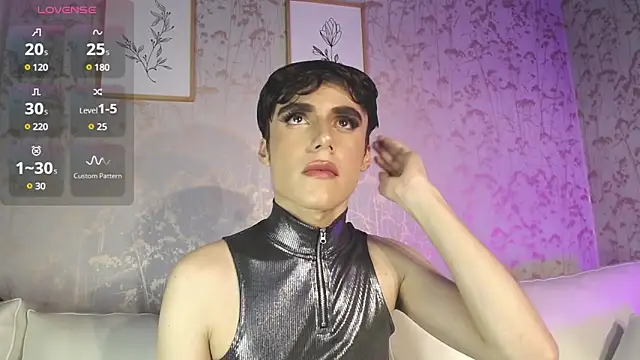 Snapshot of ChristianM_18 chatting on December 16, 2024, 6:10 am ChristianM 18 online show from December 16, 2024, 6:10 am