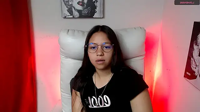 Snapshot of SamanthaRoldaan chatting on January 30, 2025, 4:45 pm SamanthaRoldaan online show from January 30, 2025, 4:45 pm