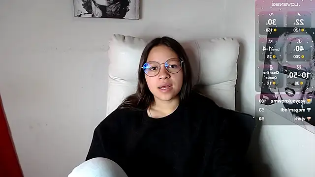 Snapshot of SamanthaRoldaan chatting on March 11, 2025, 7:14 pm SamanthaRoldaan online show from March 11, 2025, 7:14 pm