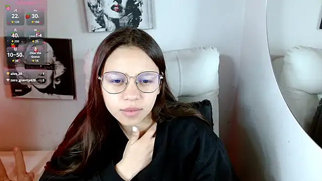 Snapshot of SamanthaRoldaan chatting on October 11, 2025, 3:10 pm SamanthaRoldaan online show from October 11, 2025, 3:10 pm