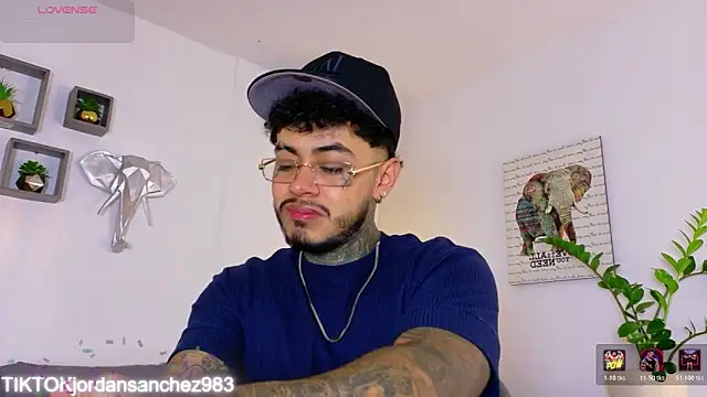 JordanSmiith  online show from February 7, 2026, 9:07 pm