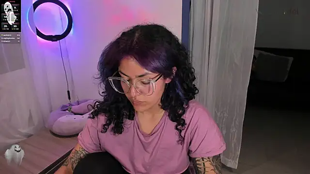 witchviolet online show from January 24, 2025, 12:52 am