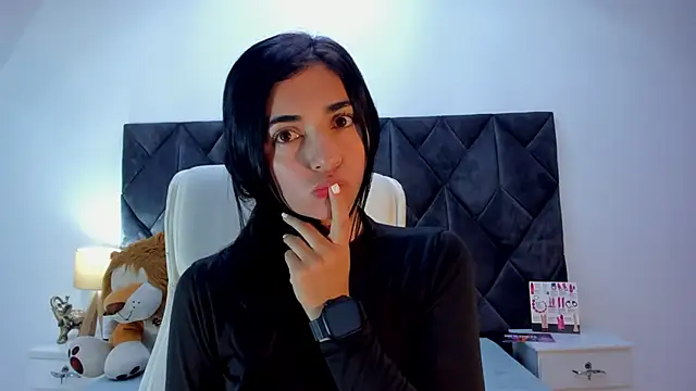 Linisprincehot69 online show from January 22, 2025, 4:55 am