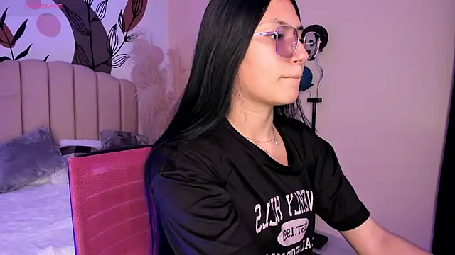 Snapshot of _allondra_ chatting on January 24, 2025, 5:00 pm allondra online show from January 24, 2025, 5:00 pm