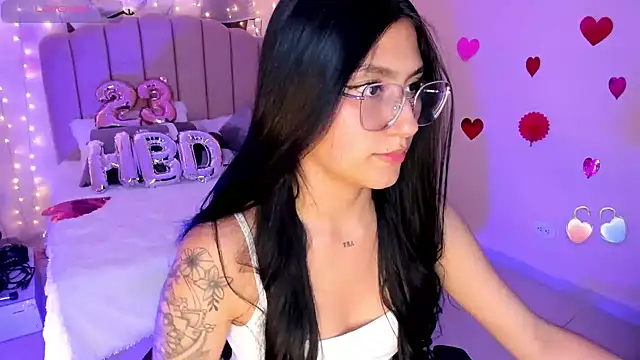 Snapshot of _allondra_ chatting on February 14, 2025, 2:50 am allondra online show from February 14, 2025, 2:50 am