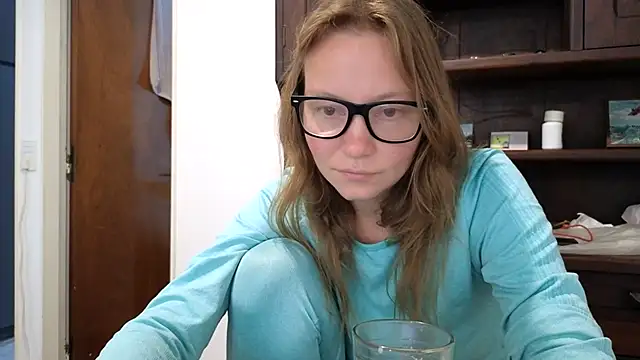 Snapshot of Jony_Marta chatting on February 19, 2025, 6:00 pm Jony Marta online show from February 19, 2025, 6:00 pm