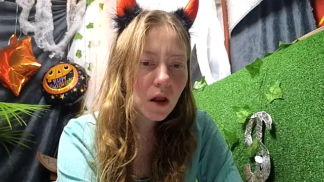 Snapshot of Jony_Marta chatting on October 31, 2025, 11:28 pm Jony Marta online show from October 31, 2025, 11:28 pm