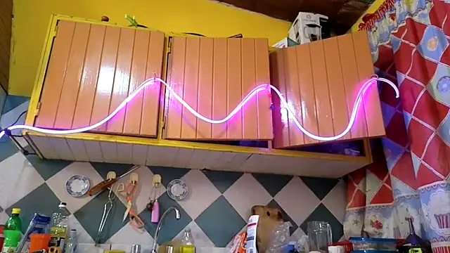 Snapshot of Jony_Marta chatting on November 8, 2025, 5:18 am Jony Marta online show from November 8, 2025, 5:18 am