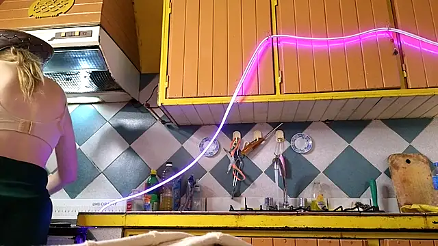 Snapshot of Jony_Marta chatting on November 12, 2025, 6:19 pm Jony Marta online show from November 12, 2025, 6:19 pm