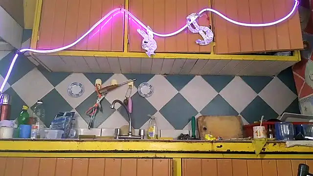 Snapshot of Jony_Marta chatting on November 16, 2025, 5:46 am Jony Marta online show from November 16, 2025, 5:46 am