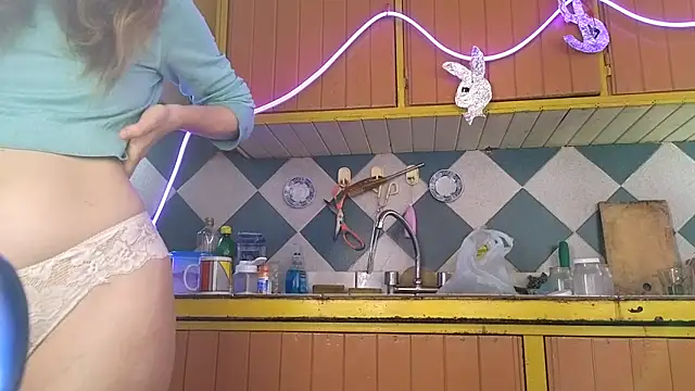 Snapshot of Jony_Marta chatting on November 25, 2025, 2:06 pm Jony Marta online show from November 25, 2025, 2:06 pm