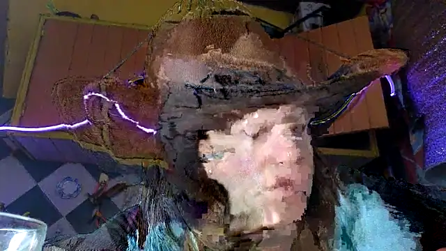 Snapshot of Jony_Marta chatting on November 28, 2025, 3:42 am Jony Marta online show from November 28, 2025, 3:42 am