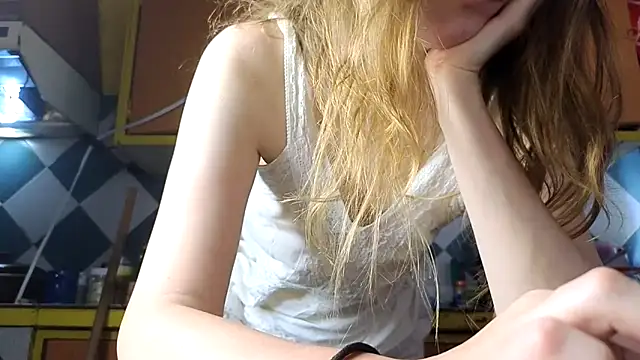 Snapshot of Jony_Marta chatting on December 5, 2025, 12:58 pm Jony Marta online show from December 5, 2025, 12:58 pm