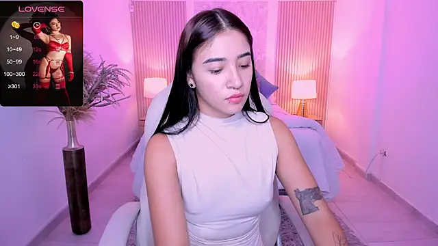 Antonella Grayy online show from October 11, 2025, 10:58 am