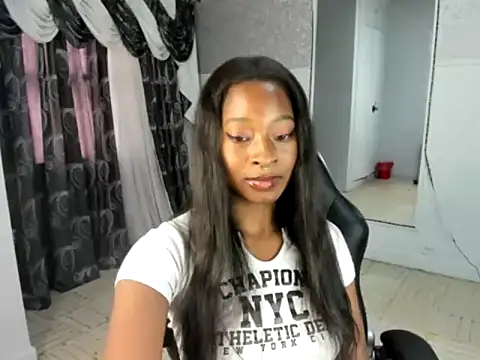 Snapshot of Nayariskaya chatting on March 3, 2025, 5:29 pm Nayariskaya online show from March 3, 2025, 5:29 pm