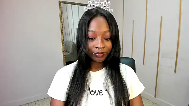 Snapshot of Nayariskaya chatting on December 16, 2025, 6:13 pm Nayariskaya online show from December 16, 2025, 6:13 pm