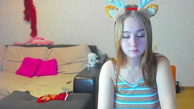 Snapshot of natali2550 chatting on December 22, 2024, 9:31 pm natali2550 online show from December 22, 2024, 9:31 pm