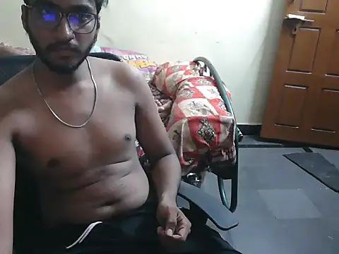 Snapshot of dineshcallboyhyderabad chatting on September 19, 2025, 7:47 pm dineshcallboyhyderabad online show from September 19, 2025, 7:47 pm