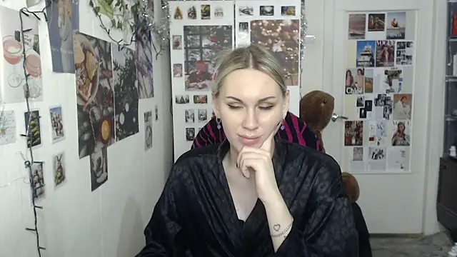 Snapshot of CapriScorpion chatting on December 26, 2024, 4:36 pm CapriScorpion online show from December 26, 2024, 4:36 pm