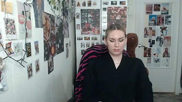 Snapshot of CapriScorpion chatting on January 13, 2025, 4:41 pm CapriScorpion online show from January 13, 2025, 4:41 pm