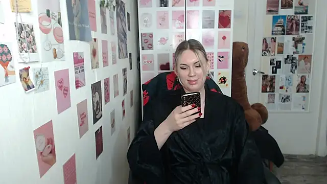 Snapshot of CapriScorpion chatting on February 23, 2025, 6:01 pm CapriScorpion online show from February 23, 2025, 6:01 pm