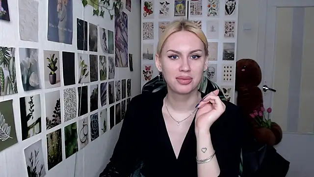 CapriScorpion online show from May 15, 2026, 12:12 pm