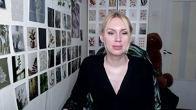 CapriScorpion online show from May 17, 2026, 3:19 pm