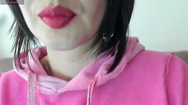 Snapshot of queen_fetish chatting on February 26, 2025, 9:48 pm queen fetish online show from February 26, 2025, 9:48 pm