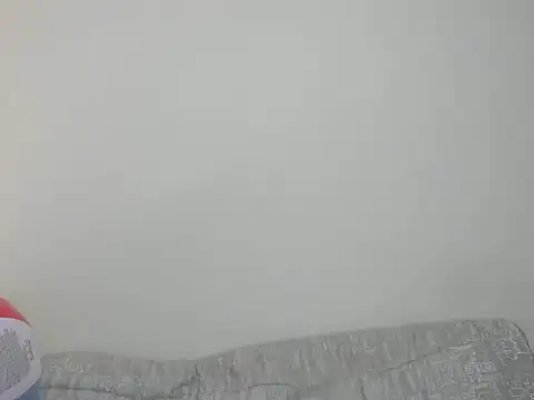 queen fetish online show from February 27, 2026, 3:01 pm