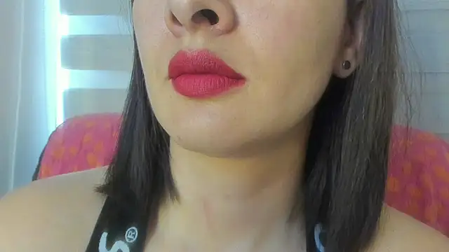 queen fetish online show from July 2, 2026, 3:40 pm