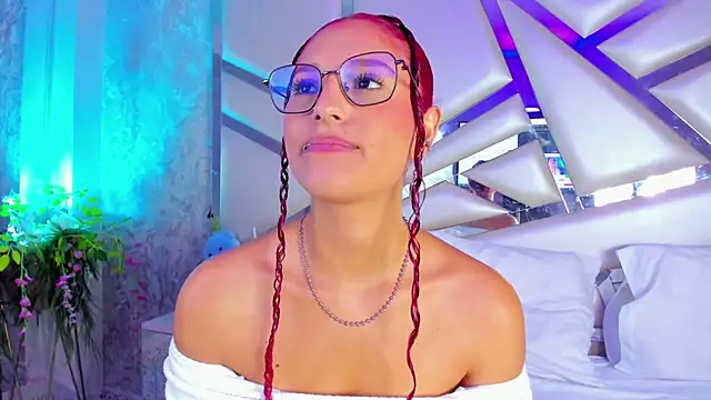 Miia002 online show from April 8, 2026, 1:16 am