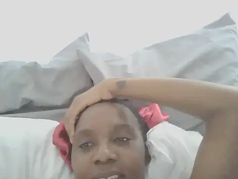 Sexxybella27 online show from November 8, 2025, 3:12 pm