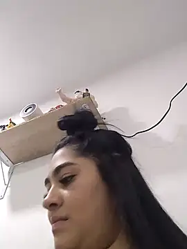 Charlotte cutee18 online show from October 20, 2025, 12:00 am