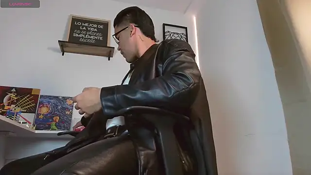 Thonydupont online show from November 8, 2025, 11:25 pm