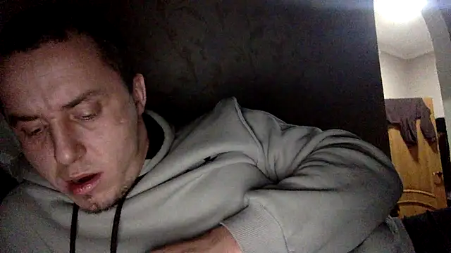 Snapshot of KristiDan chatting on November 25, 2025, 11:16 pm KristiDan online show from November 25, 2025, 11:16 pm